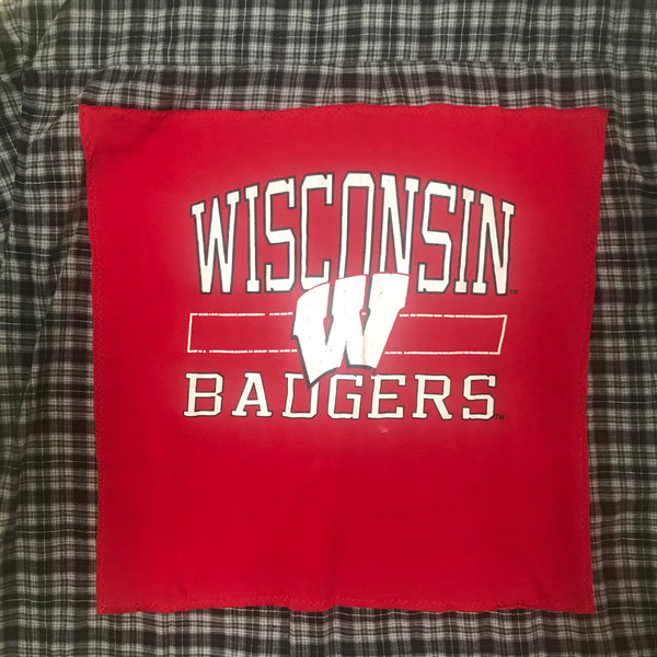 Wisconsin Badgers LARGE T-shirt backed flannel