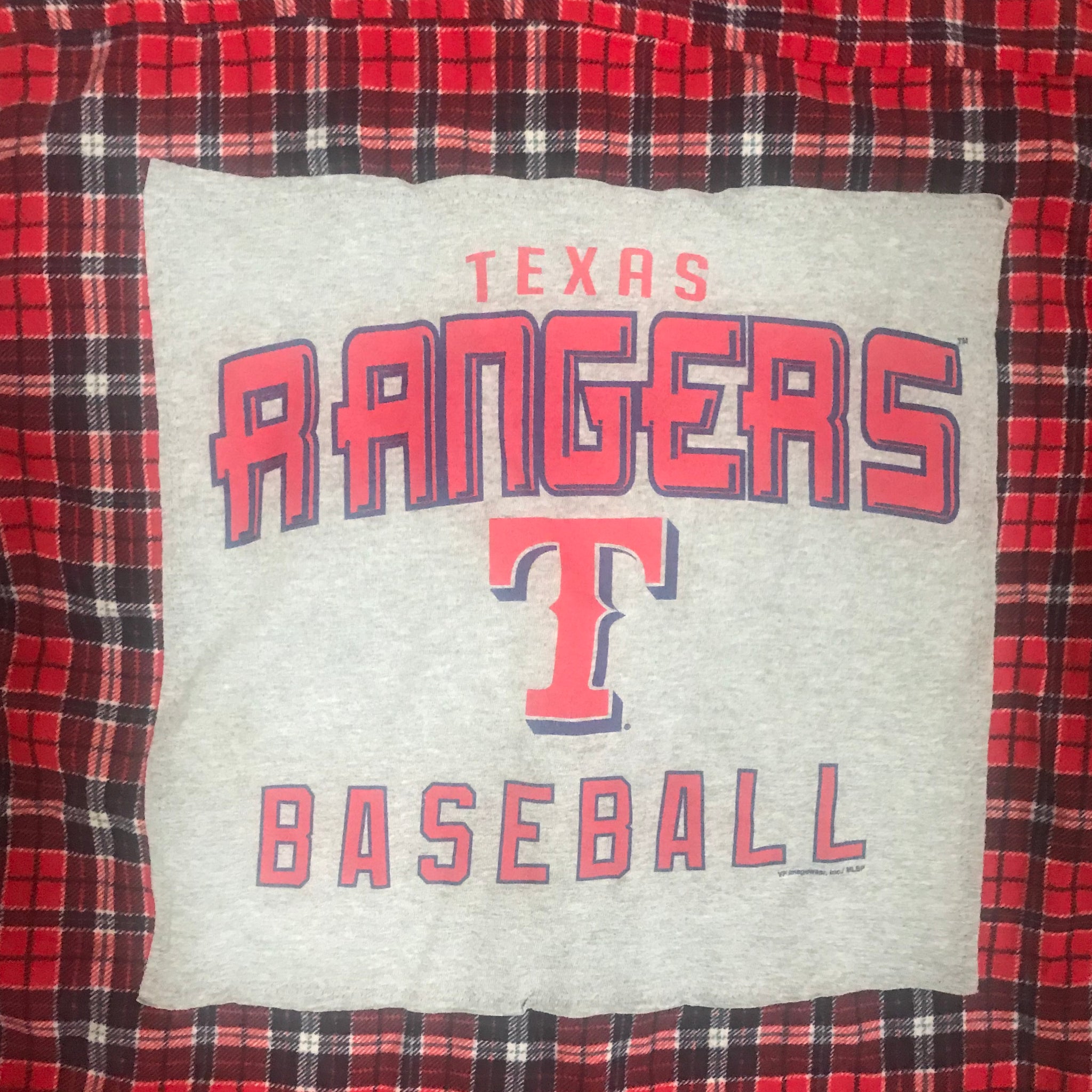 Texas Rangers LARGE T-shirt backed flannel