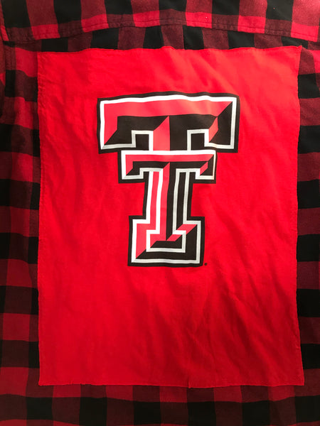 Texas Tech MEDIUM T-shirt backed flannel